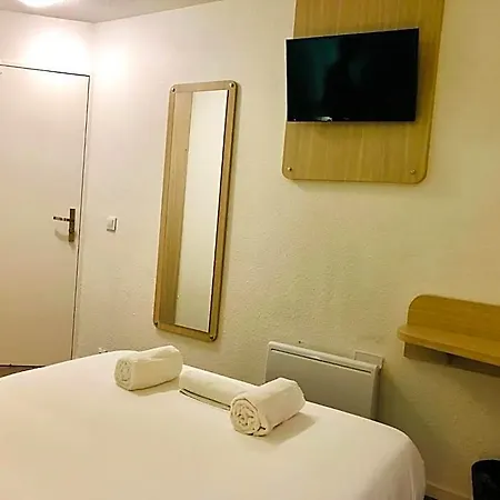 Du Stade Ex Kyriad Direct Lille Est Stade Pierre Mauroy Hotell 2*
