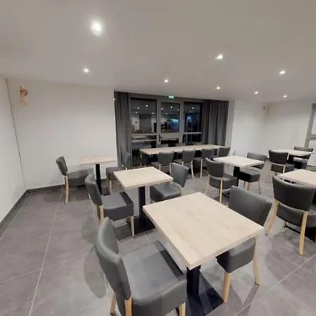 Du Stade Ex Kyriad Direct Lille Est Stade Pierre Mauroy Hotel Villeneuve-d'Ascq